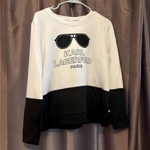 Small Karl Lagerfeld Paris Black and White Graphic Sweater Fashionable and Chic